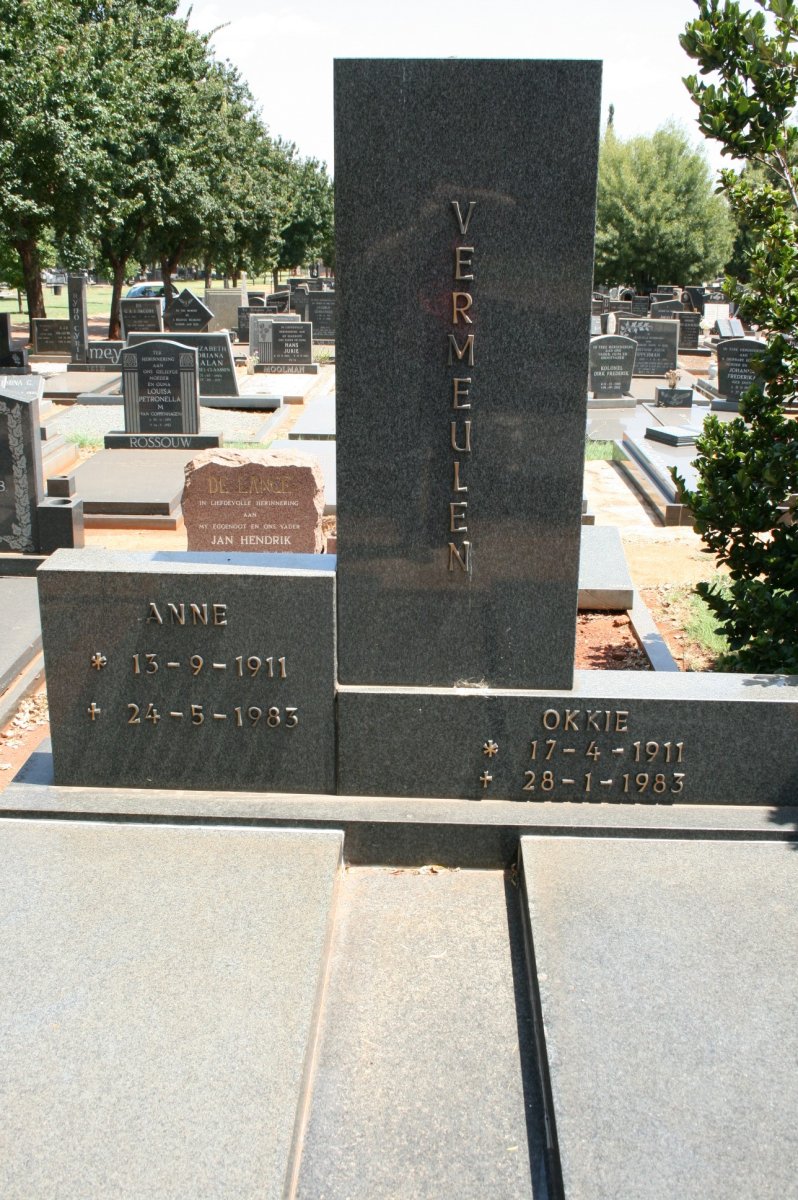 VERMEULEN Okkie 1911-1983 &amp; Anne 1911-1983
