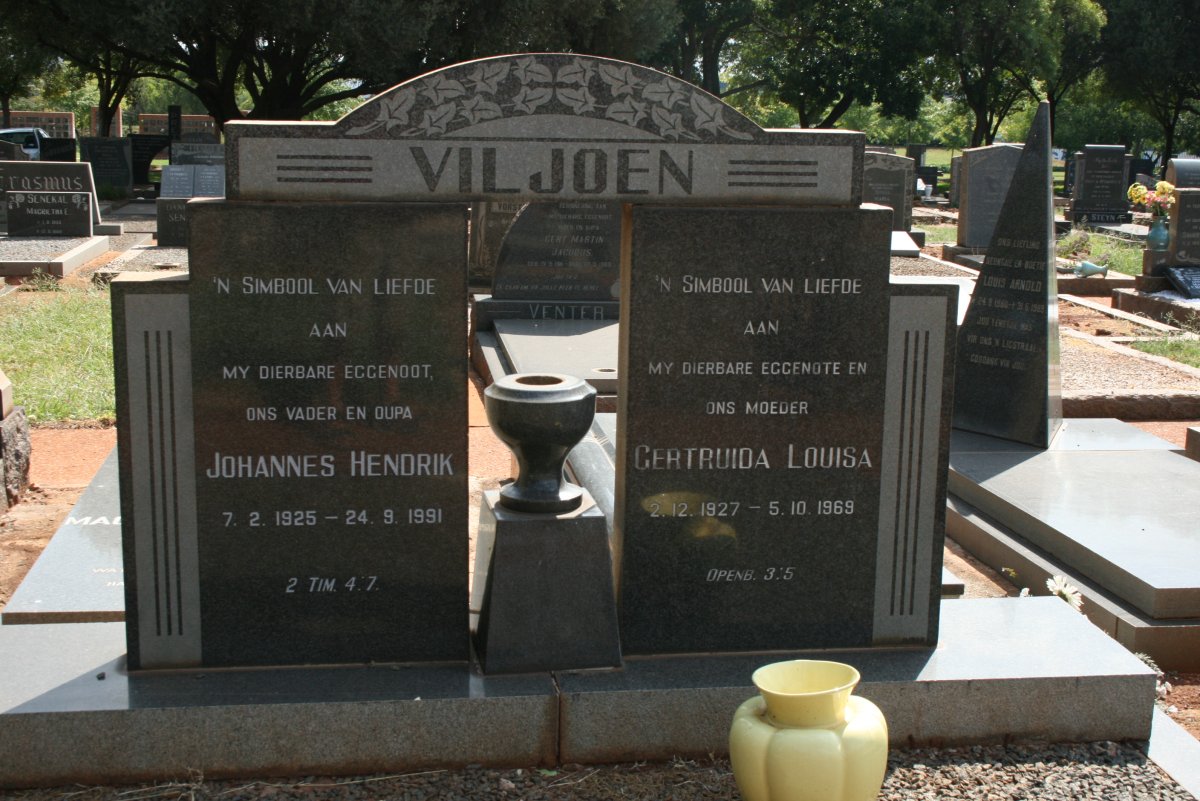 VILJOEN Johannes Hendrik 1925-1991 &amp; Gertruida Louisa 1927-1969