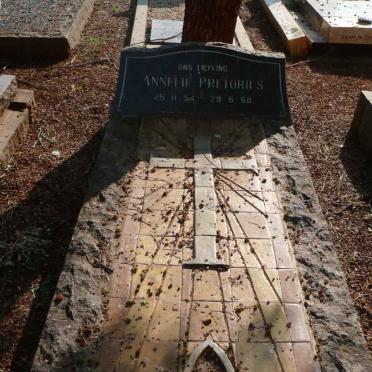PRETORIUS Annelie 1954-1968