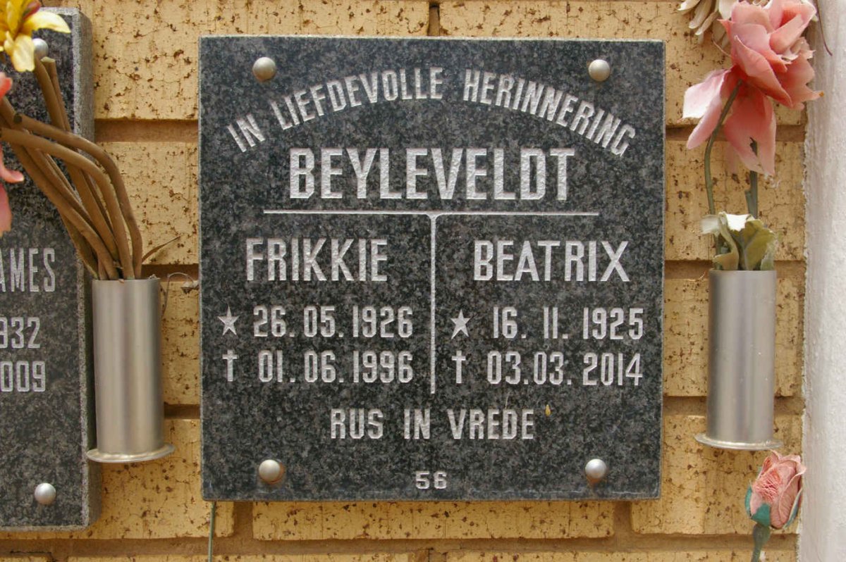 BEYLEVELDT Frikkie 1926-1996 &amp; Beatrix 1925-2014