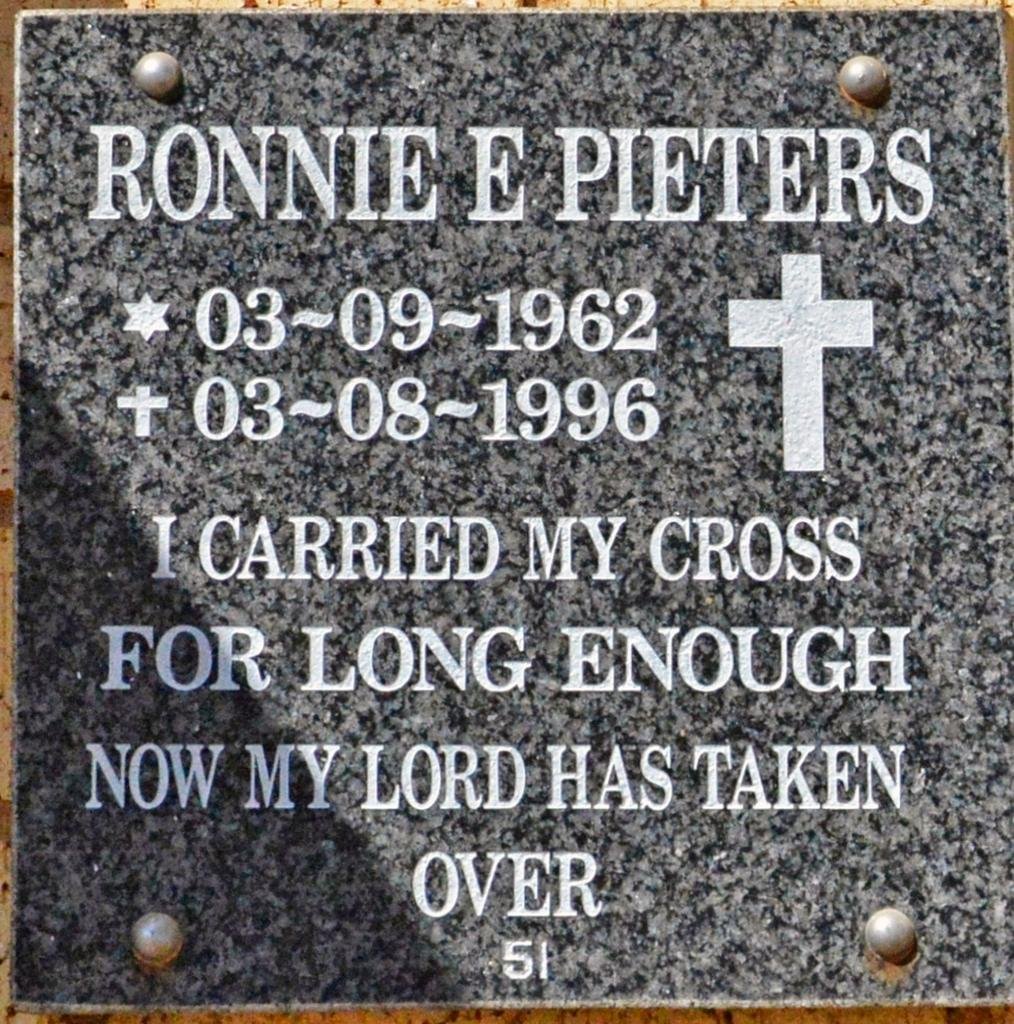 PIETERS Ronnie E. 1962-1996