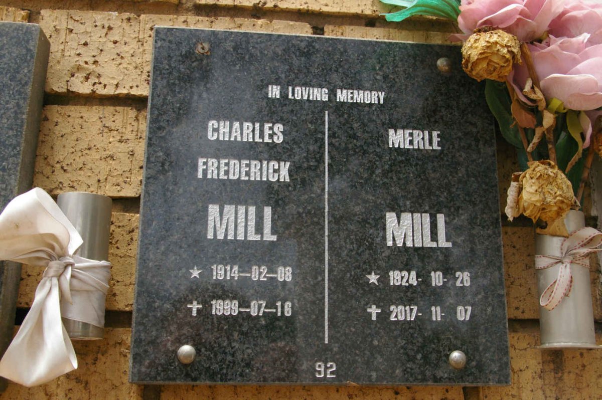 MILL Charles Frederick 1914-1999 &amp; Merle 1924-2017