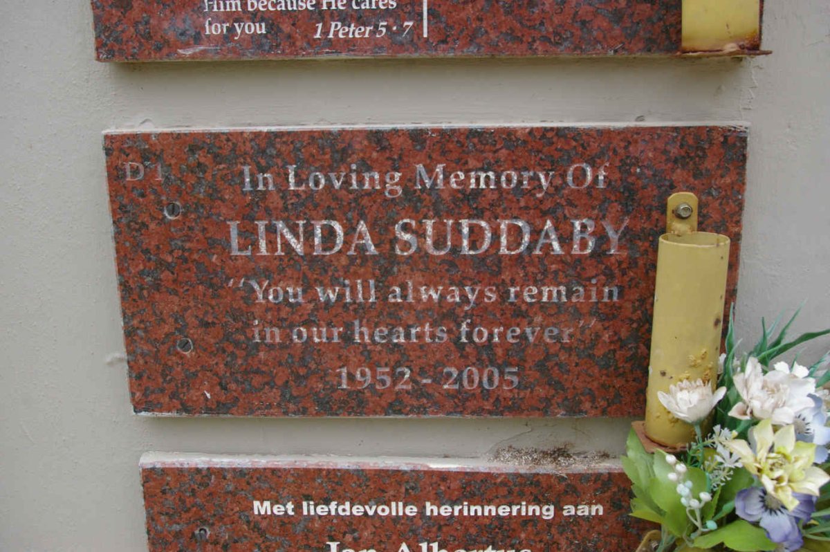 SUDDABY Linda 1952-2005