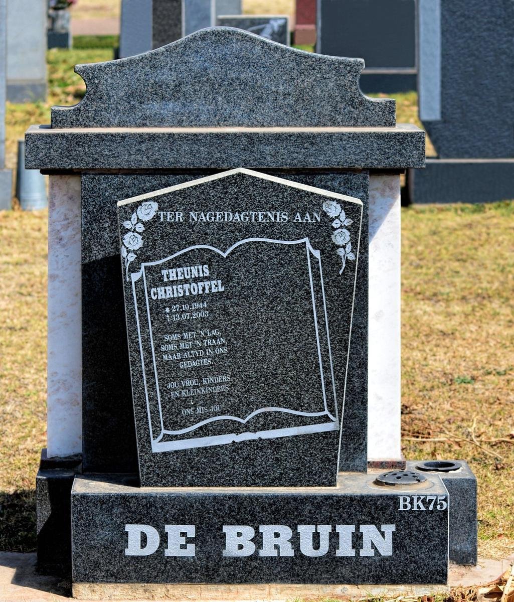 BRUIN Theunis Christoffel, de 1944-2003