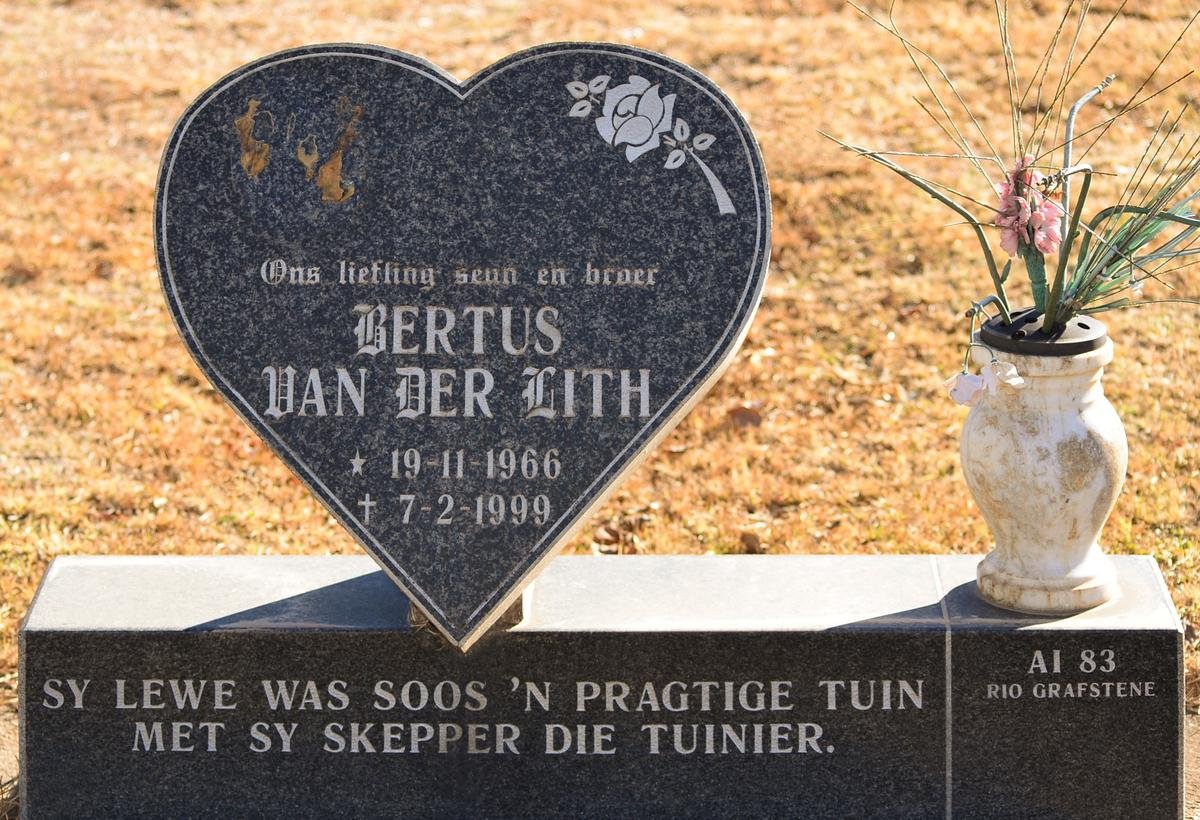 LITH Bertus, van der 1966-1999