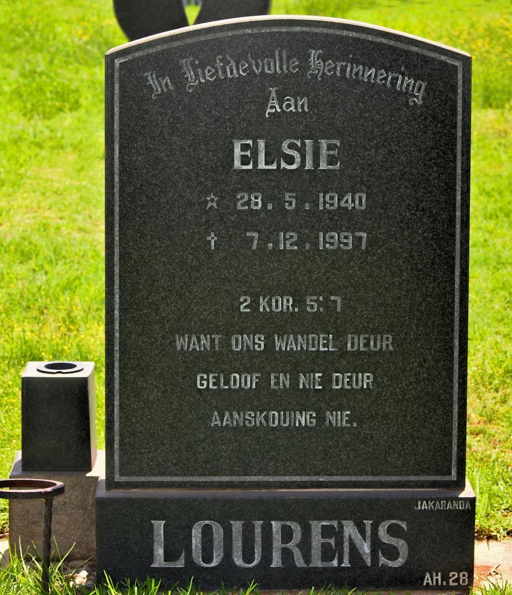 LOURENS Elsie 1940-1997