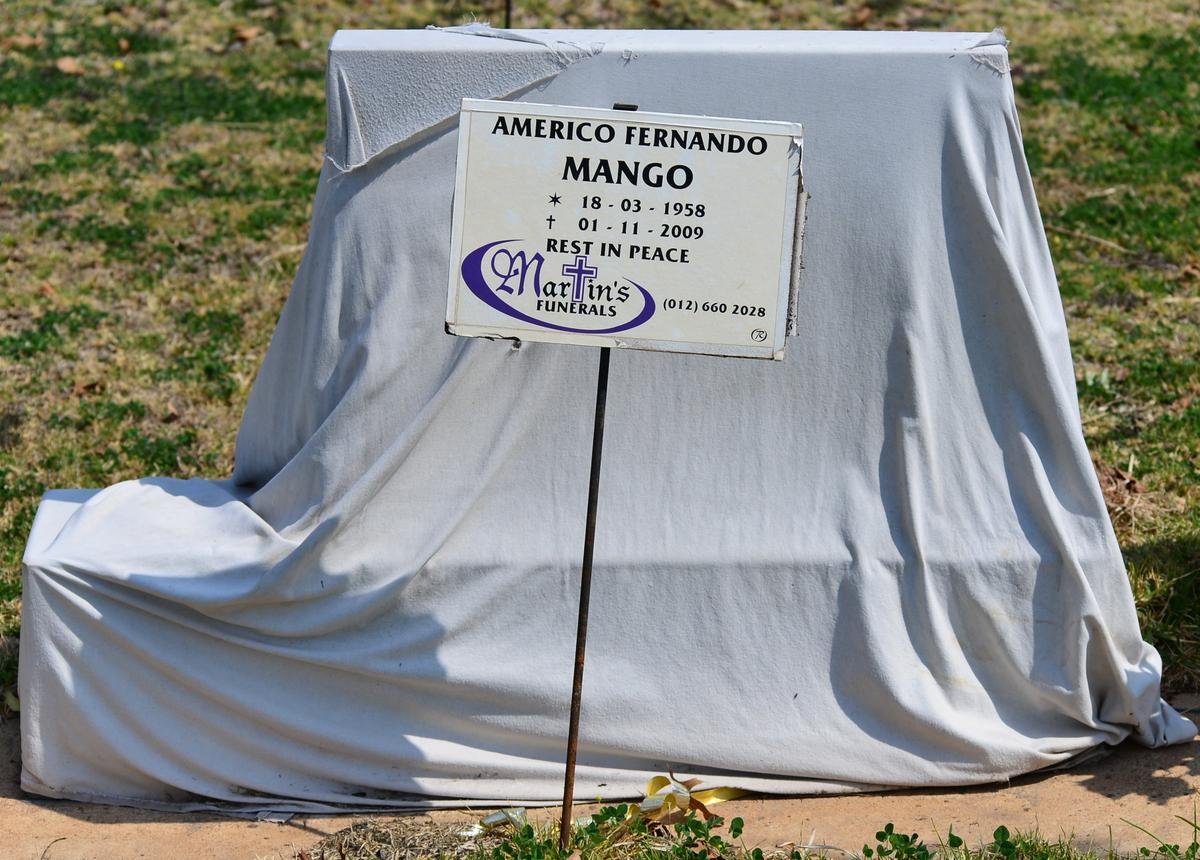 MANGO Americo Fernando 1958-2009