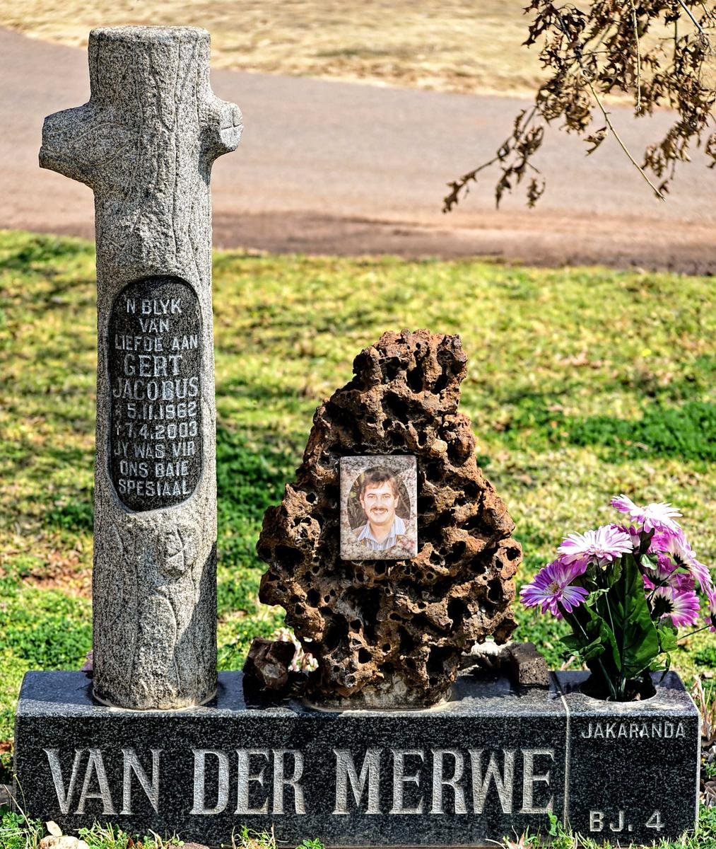 MERWE Gert Jacobus, van der 1962-2003