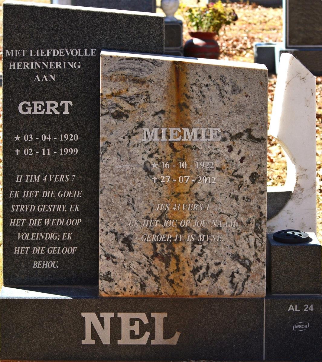 NEL Gert 1920-1999 &amp; Miemie 1922-2012
