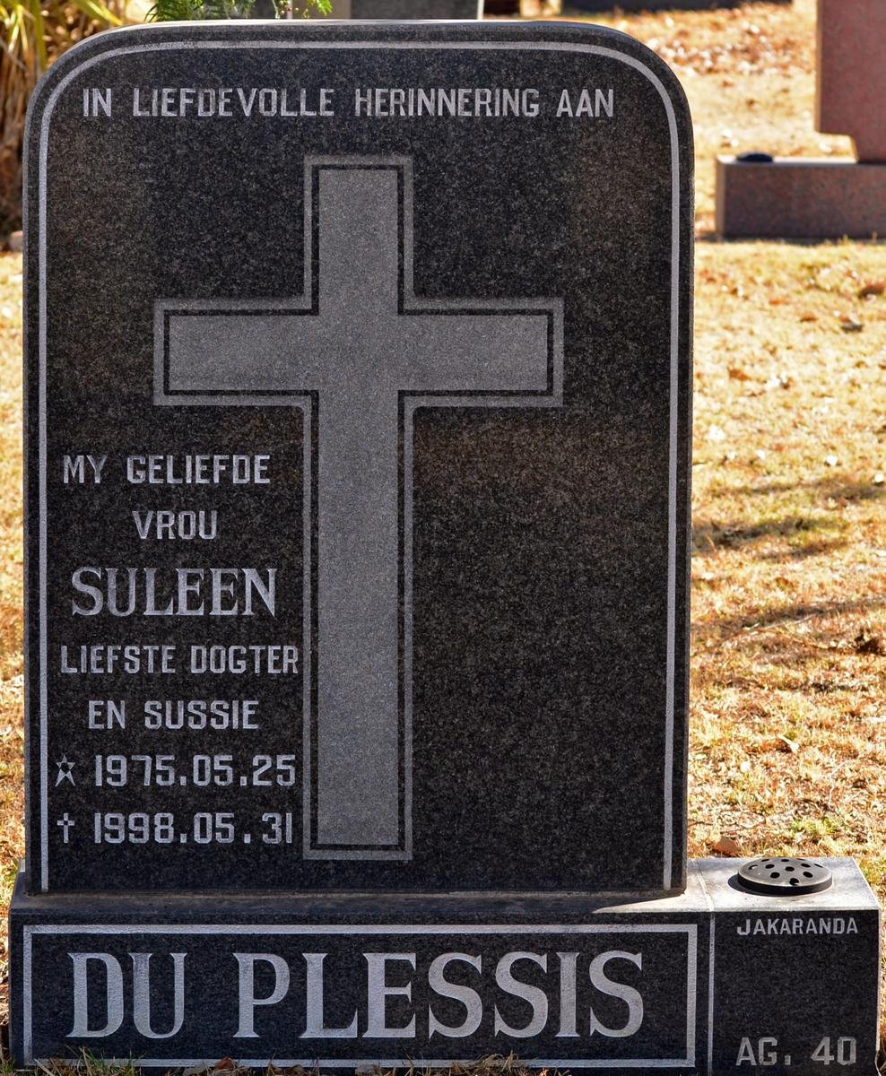 PLESSIS Suleen, du 1975-1998
