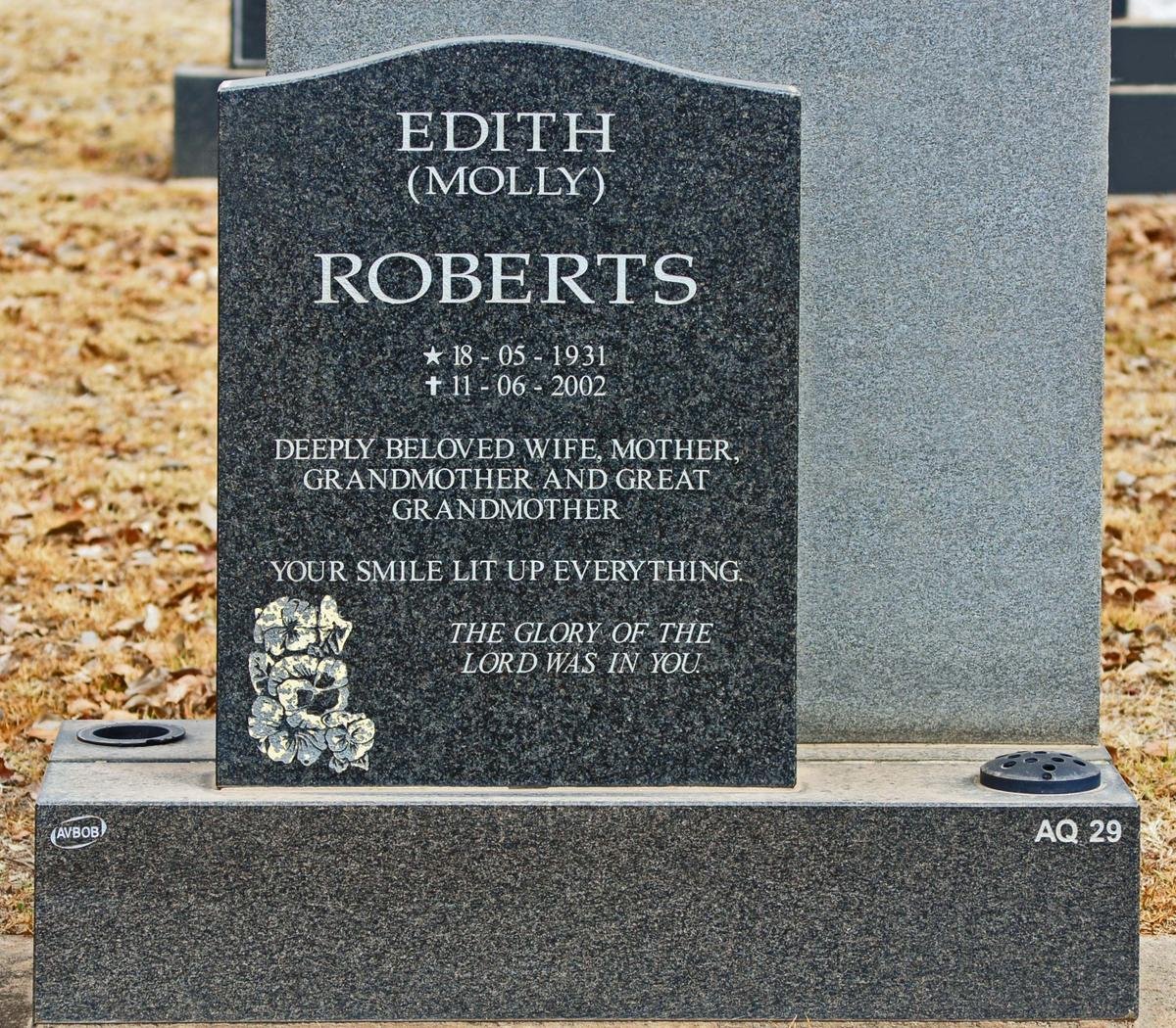 ROBERTS Edith 1931-2002
