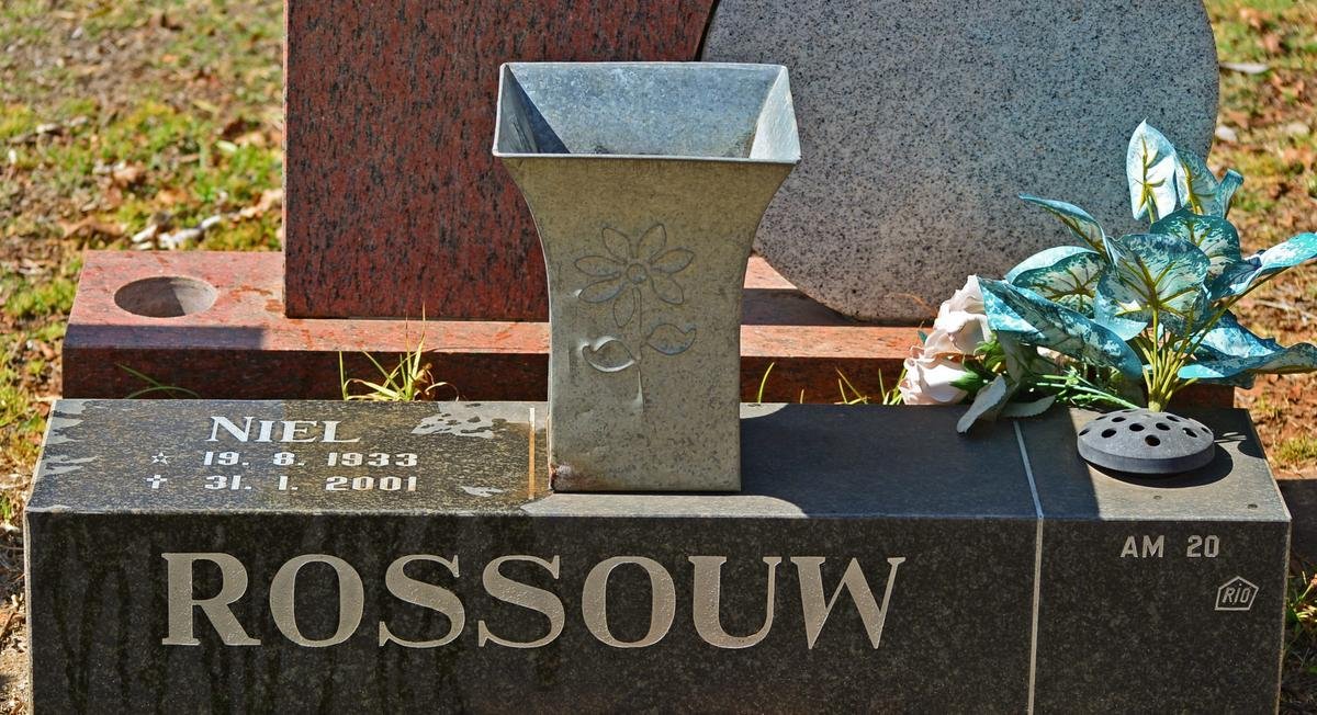 ROSSOUW Niel 1933-2001