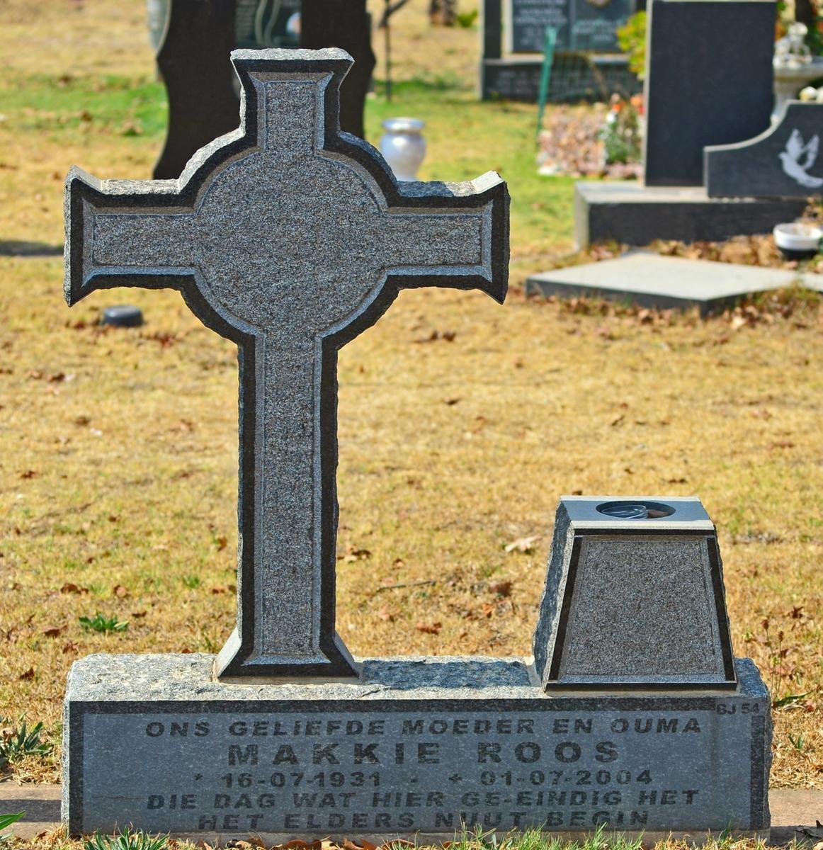 ROOS Makkie 1931-2004