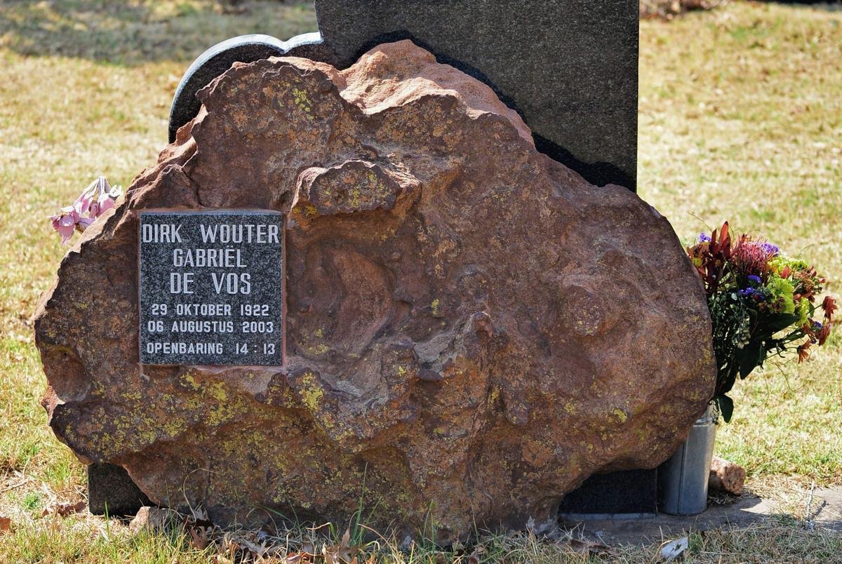 VOS Dirk Wouter Gabriël, de 1922-2003