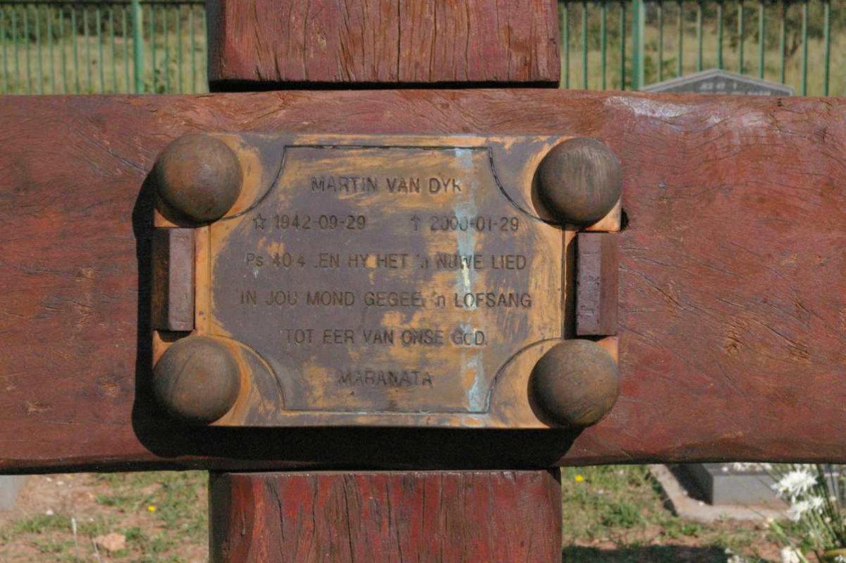 DYK Martin, van 1942-2000