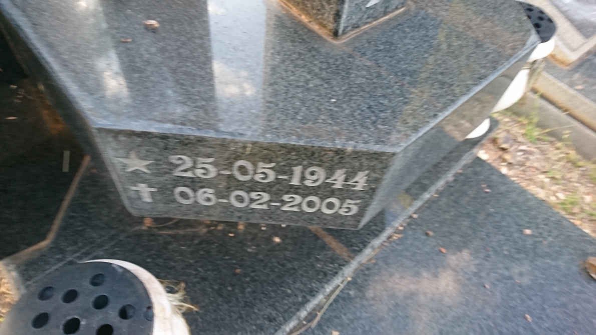 HEEVER Johan, v.d. 1941- &amp; Lenie 1944-2005
