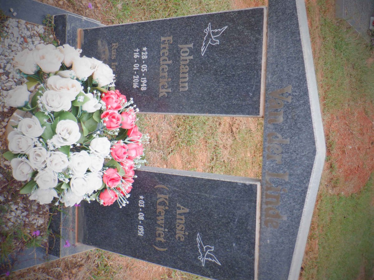 LINDE Johann Frederick, van der 1948-2016 &amp; Ansie 1951-