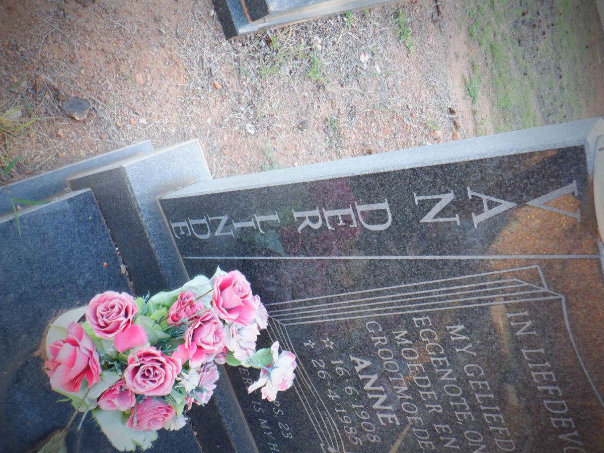LINDE Andries, van der 1913-1988 &amp; Anne 1908-1985