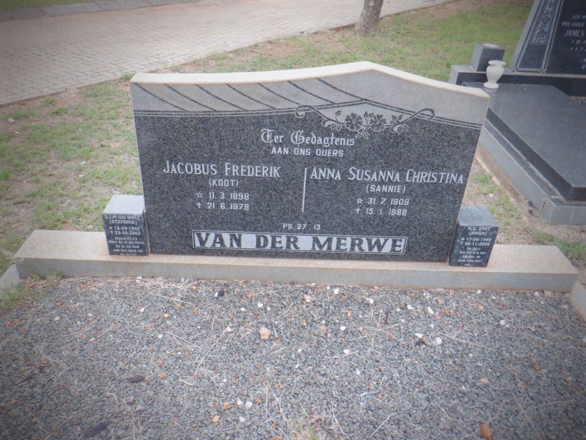 MERWE Jacobus Frederik, van der 1898-1978 &amp; Anna Susanna Christina 1909-1988
