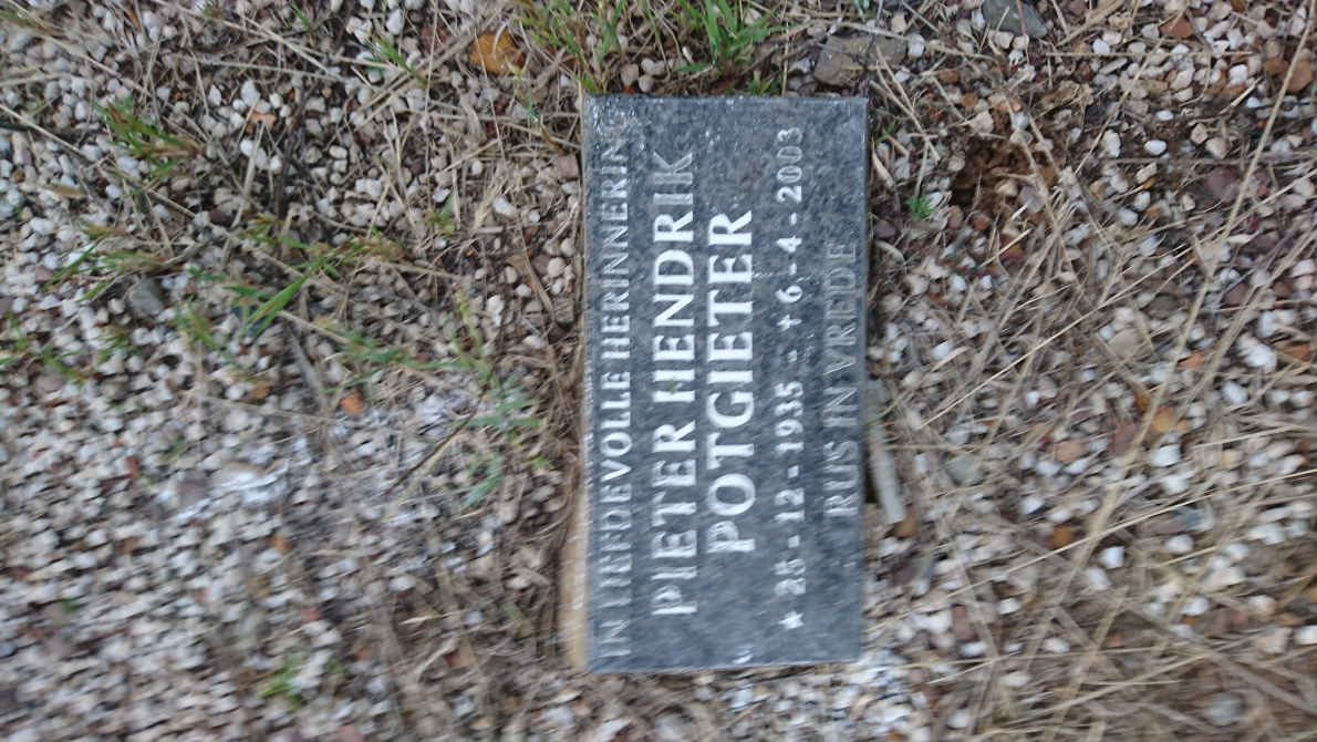 POTGIETER Pieter Hendrik 1935-2003