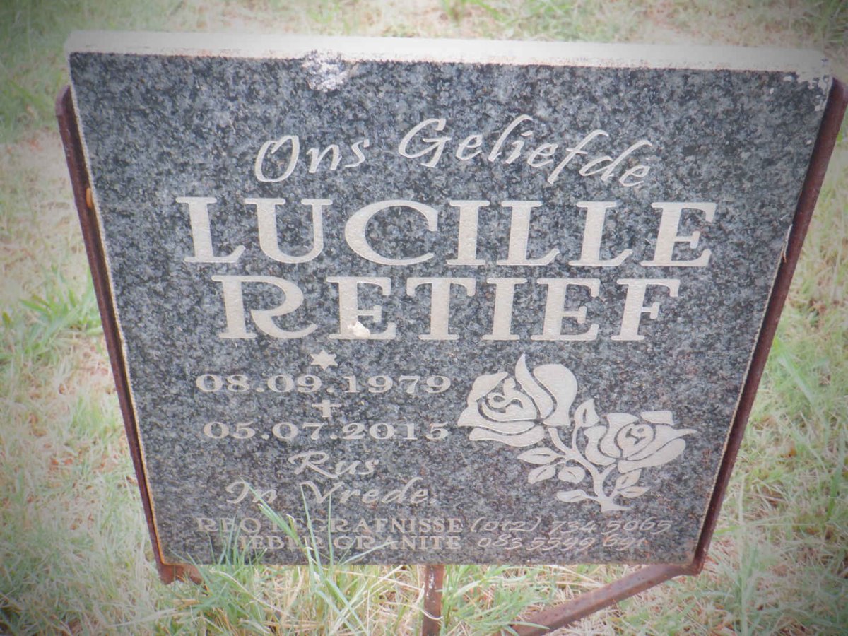 RETIEF Lucille 1979-2015