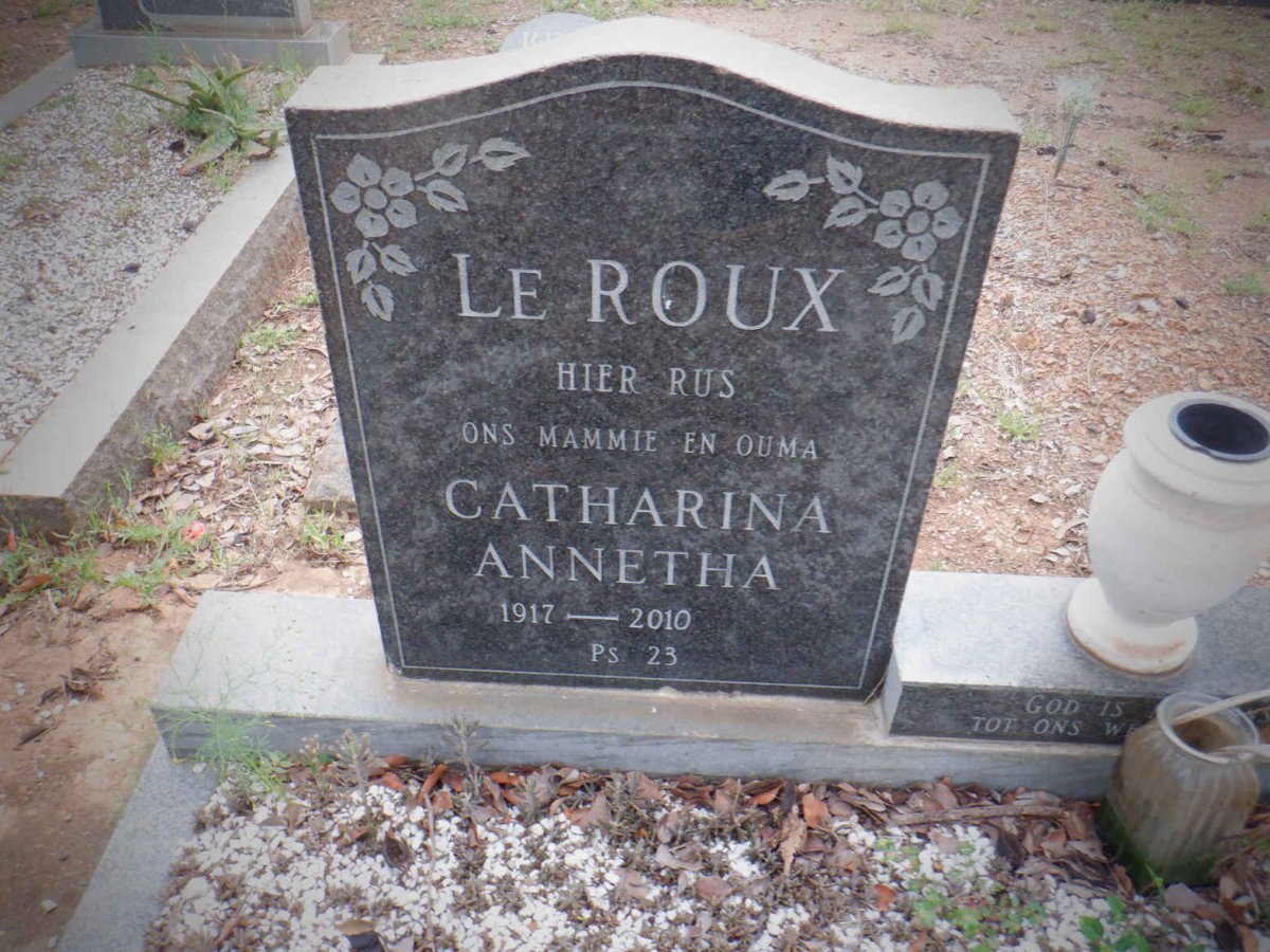 ROUX Catharina Annetha, le 1917-2010