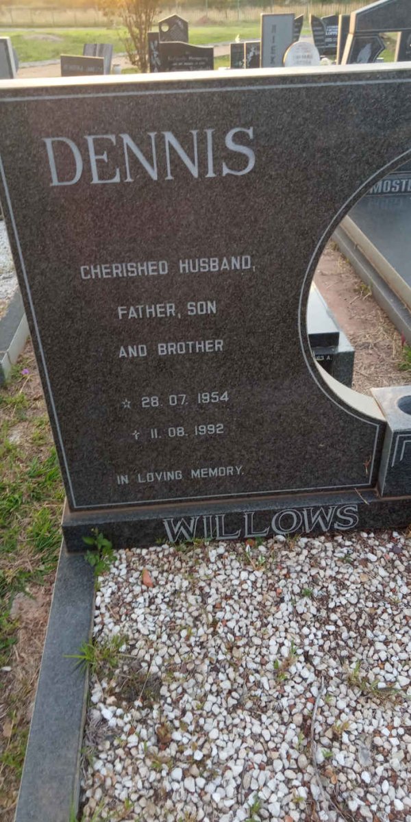 WILLOWS Dennis 1954-1992
