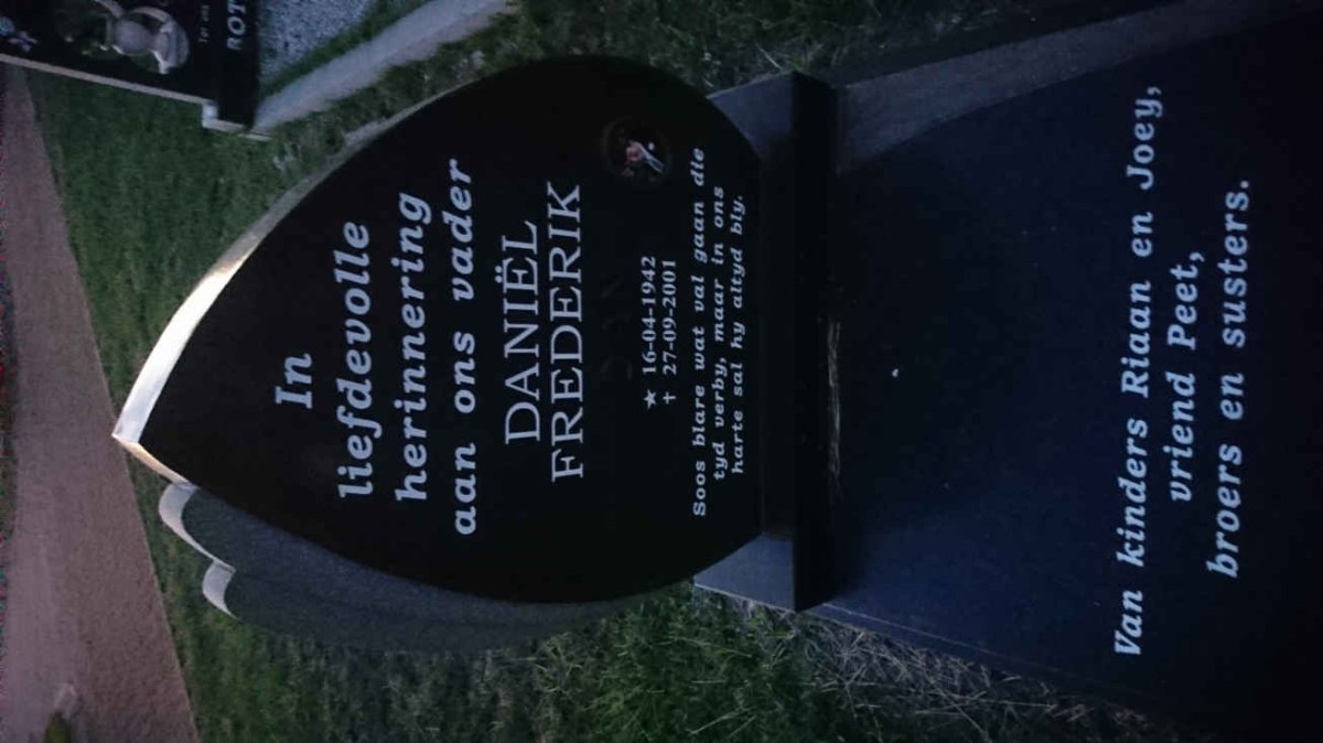 ? Daniel Frederik 1942-2001
