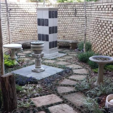 Gauteng, PRETORIA, Garsfontein, NG Gemeente Garsfontein, Muur van Herinnering