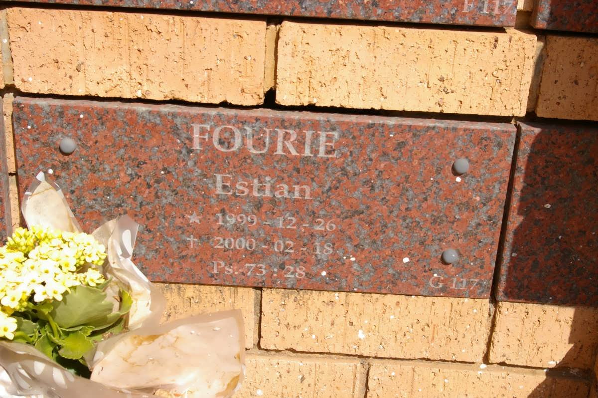 FOURIE Estian 1999-2000