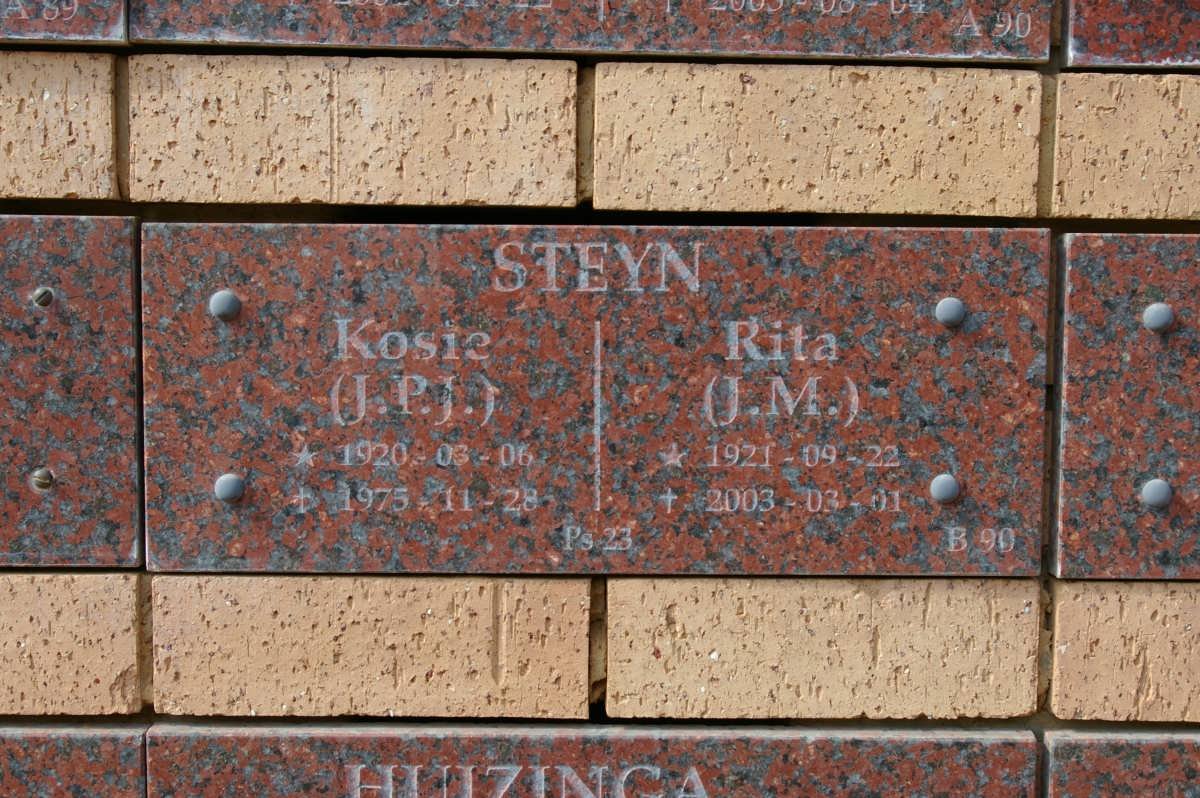 STEYN J.P.J. 1920-1975 &amp; J.M. 1921-2003