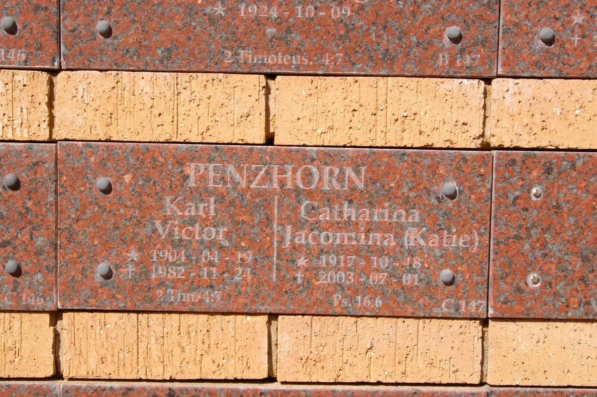 PENZHORN Karl Victor 1904-1982 &amp; Catharina Jacomina 1917-2003