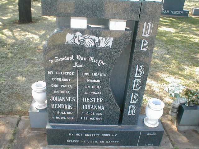 BEER Johannes Hendrik, de 1912-1987 &amp; Hester Johanna 1916-1995