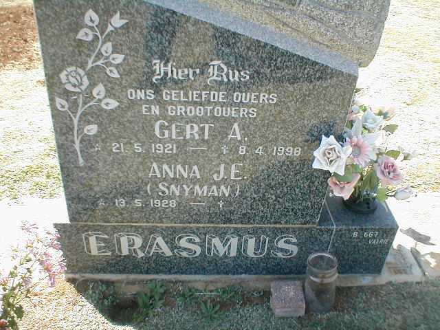 ERASMUS A. 1921-1998 &amp; J.E. SNYMAN 1928-