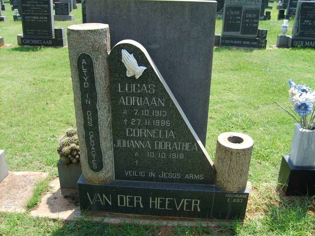 HEEVER Lucas Adriaan, van der 1913-1985 &amp; Cornelia Johanna Dorothea 1918-