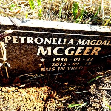 MCGEER Petronella Magdalena 1936-2015