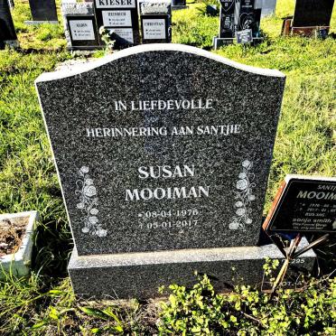 MOOIMAN Susan 1976-2017