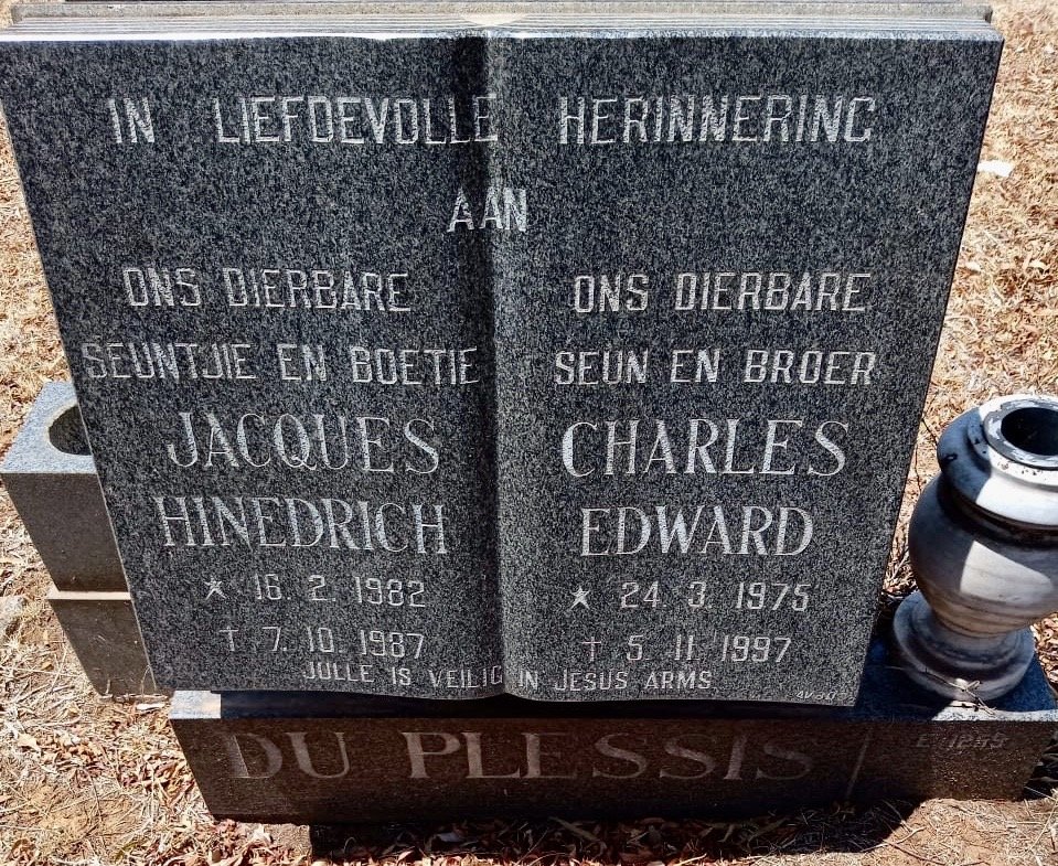PLESSIS Charles Edward, du 1975-1997 :: DU PLESSIS Jacques Hinedrich 1982-1987
