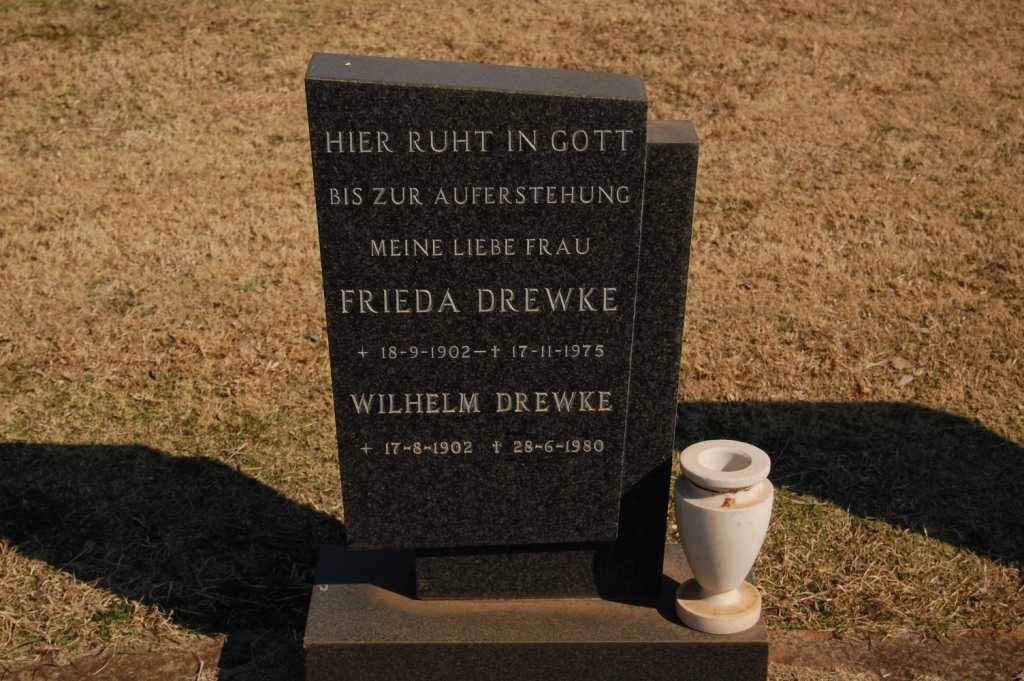 DREWKE Wilhelm 1902-1980 &amp; Frieda 1902-1975