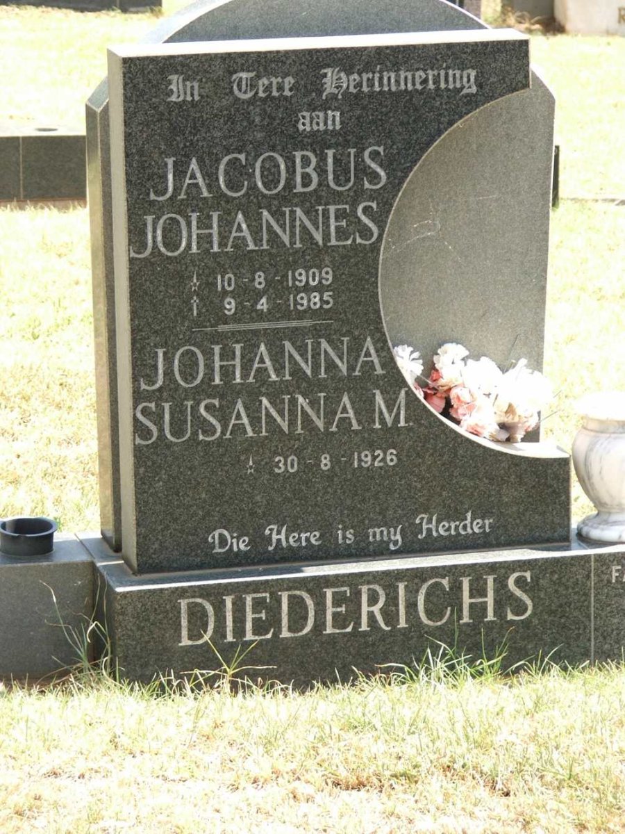 DIEDERICHS Jacobus Johannes 1908-1985 &amp; Johanna Susanna M. 1926-