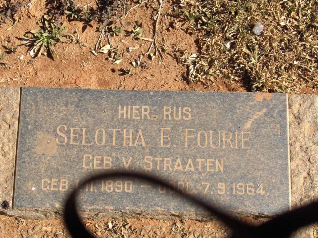 FOURIE Selotha E. nee VAN STRAATEN 1890-1964