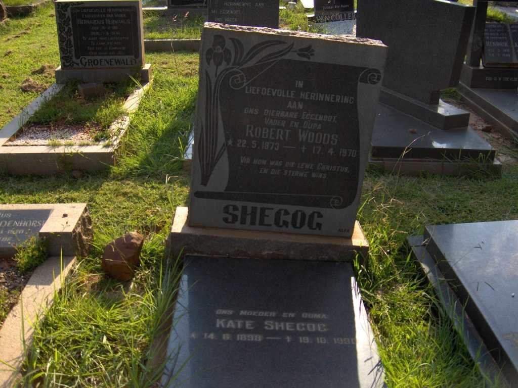 SHEGOG Robert Woods 1873-1970 &amp; Kate 1898-1990