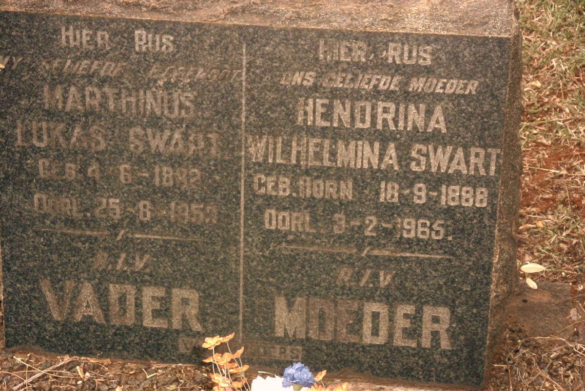 SWART Marthinus Lukas 1882-1953 &amp; Hendrina Wilhelmina HORN 1888-1965