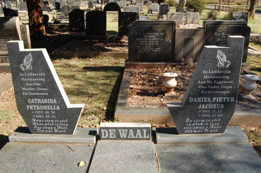 WAAL Daniel Pieter Jacobus, de 1919-2000 &amp; Catharina Petronella 1923-2005