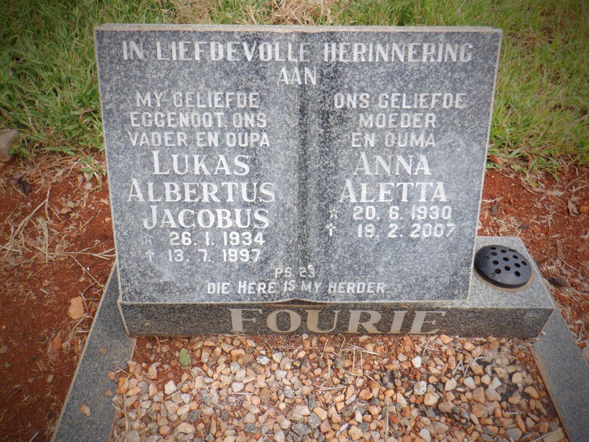 FOURIE Lukas Albertus Jacobus 1934-1997 &amp; Anna Aletta 1930-2007