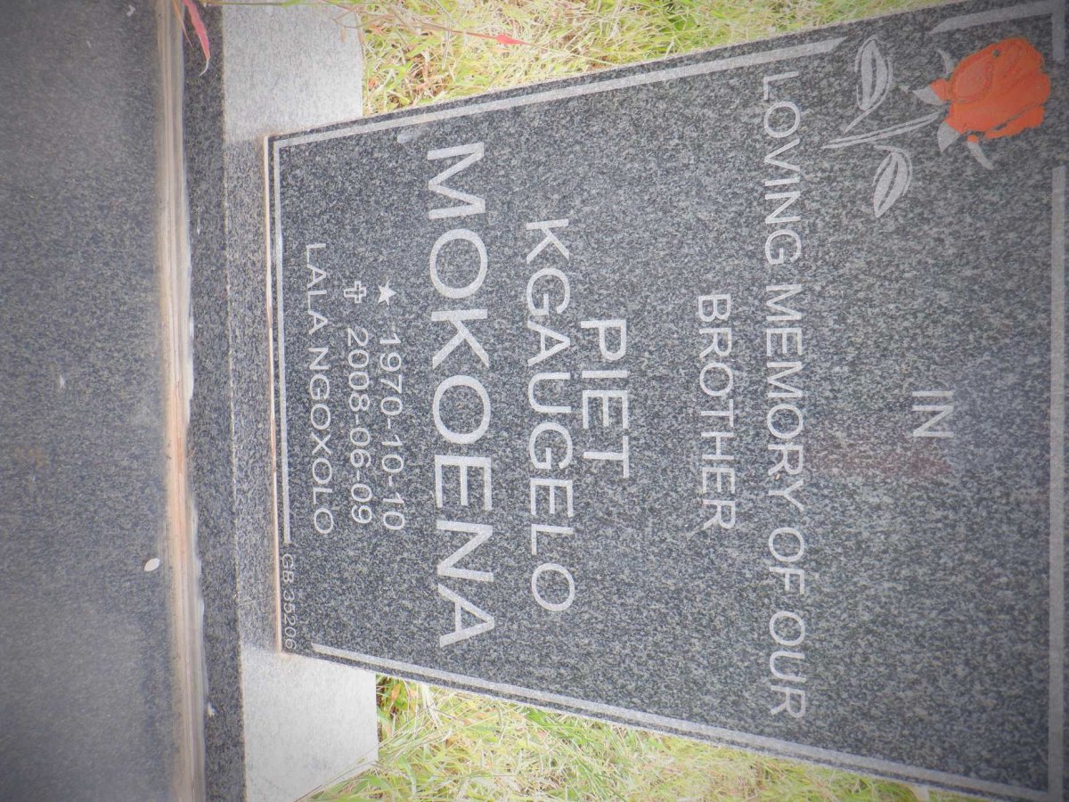 MOKOENA Piet Kgaugelo 1970-2008