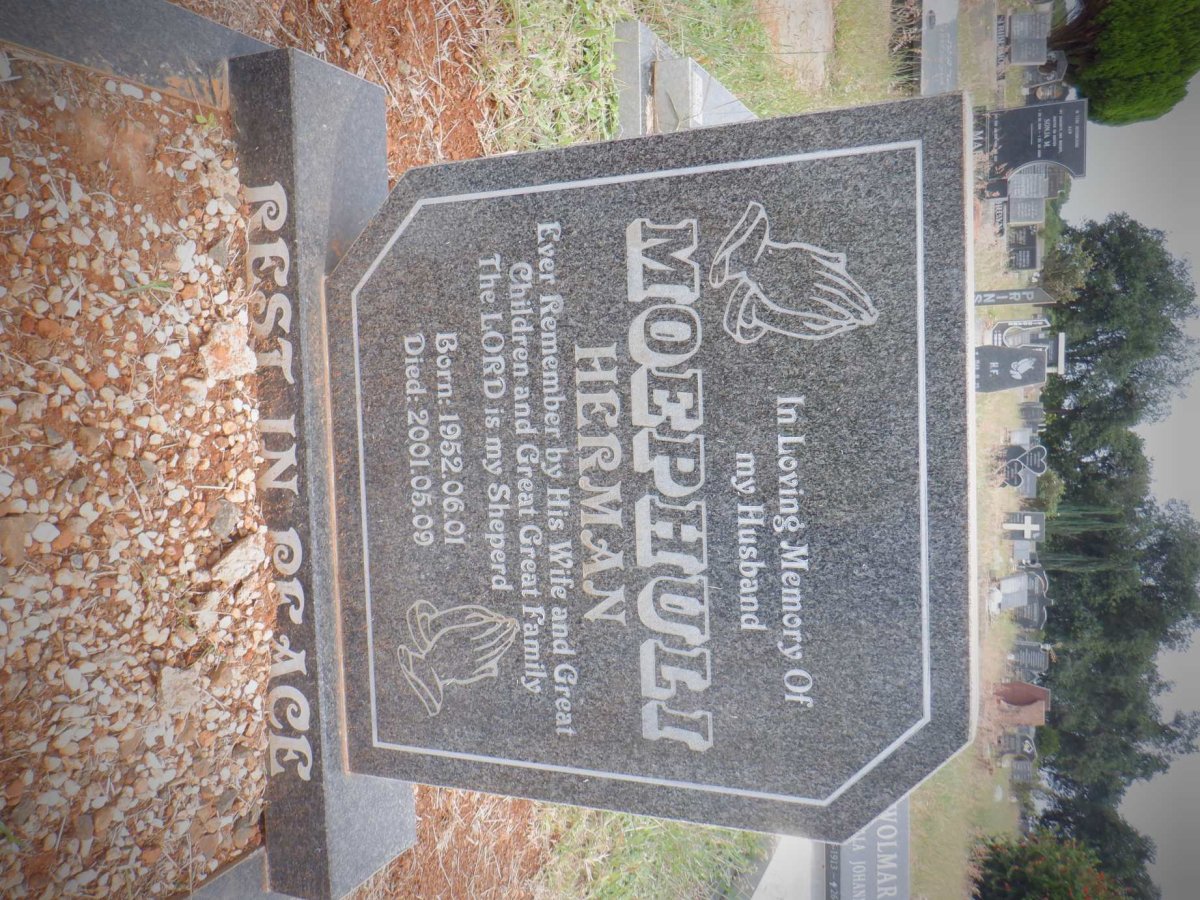 MOEPHULI Herman 1952-2001