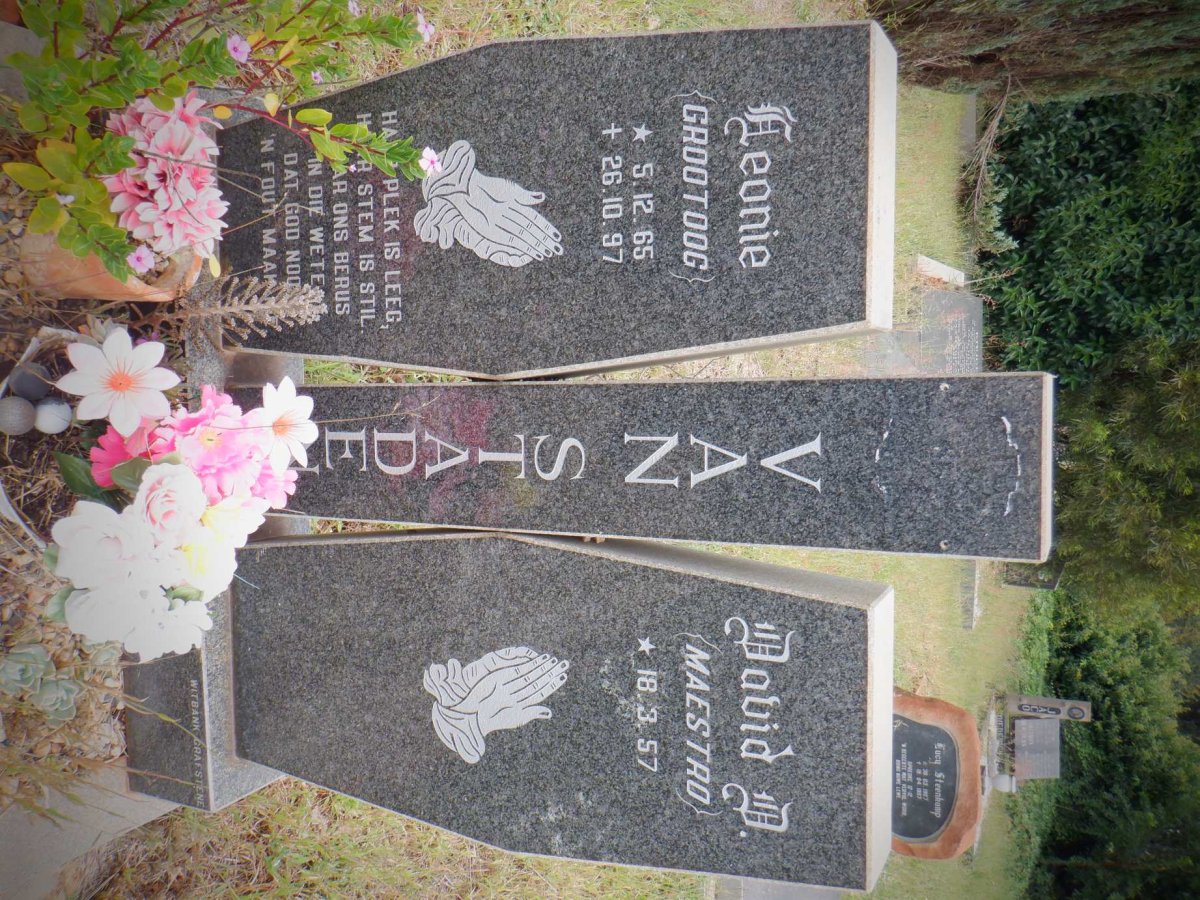 STADEN David D., van 1957- &amp; Leonie 1965-1997