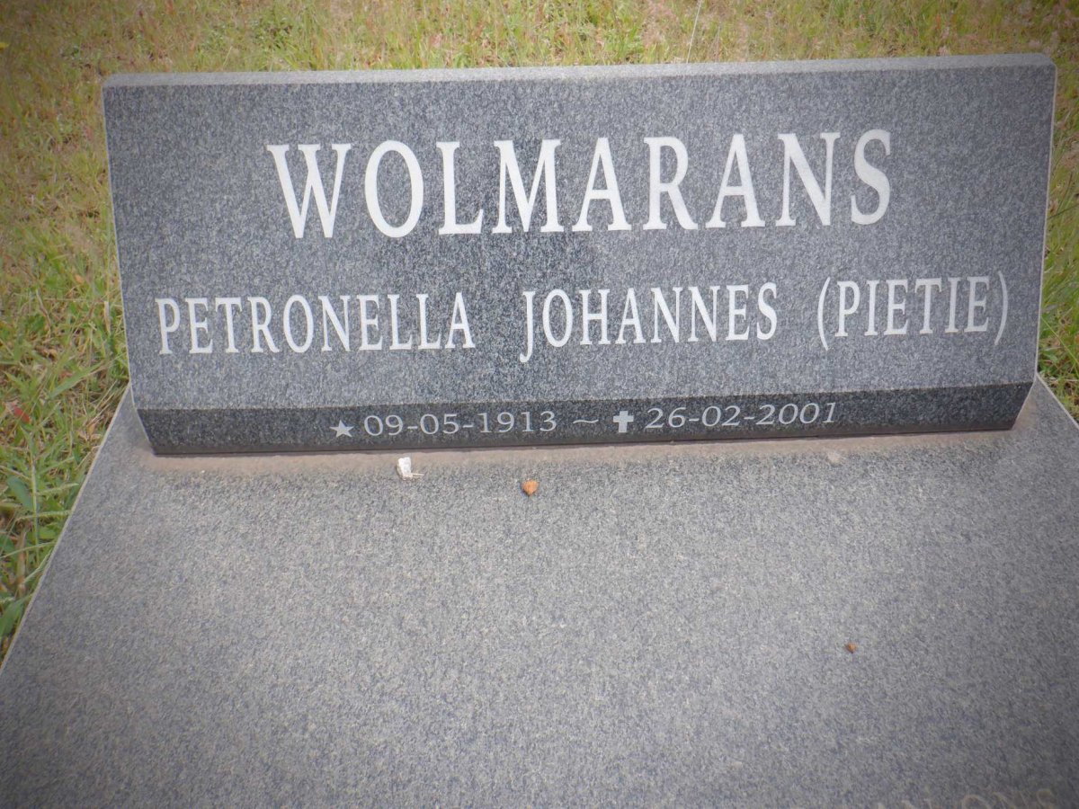 WOLMARANS Petronella Johannes 1913-2001