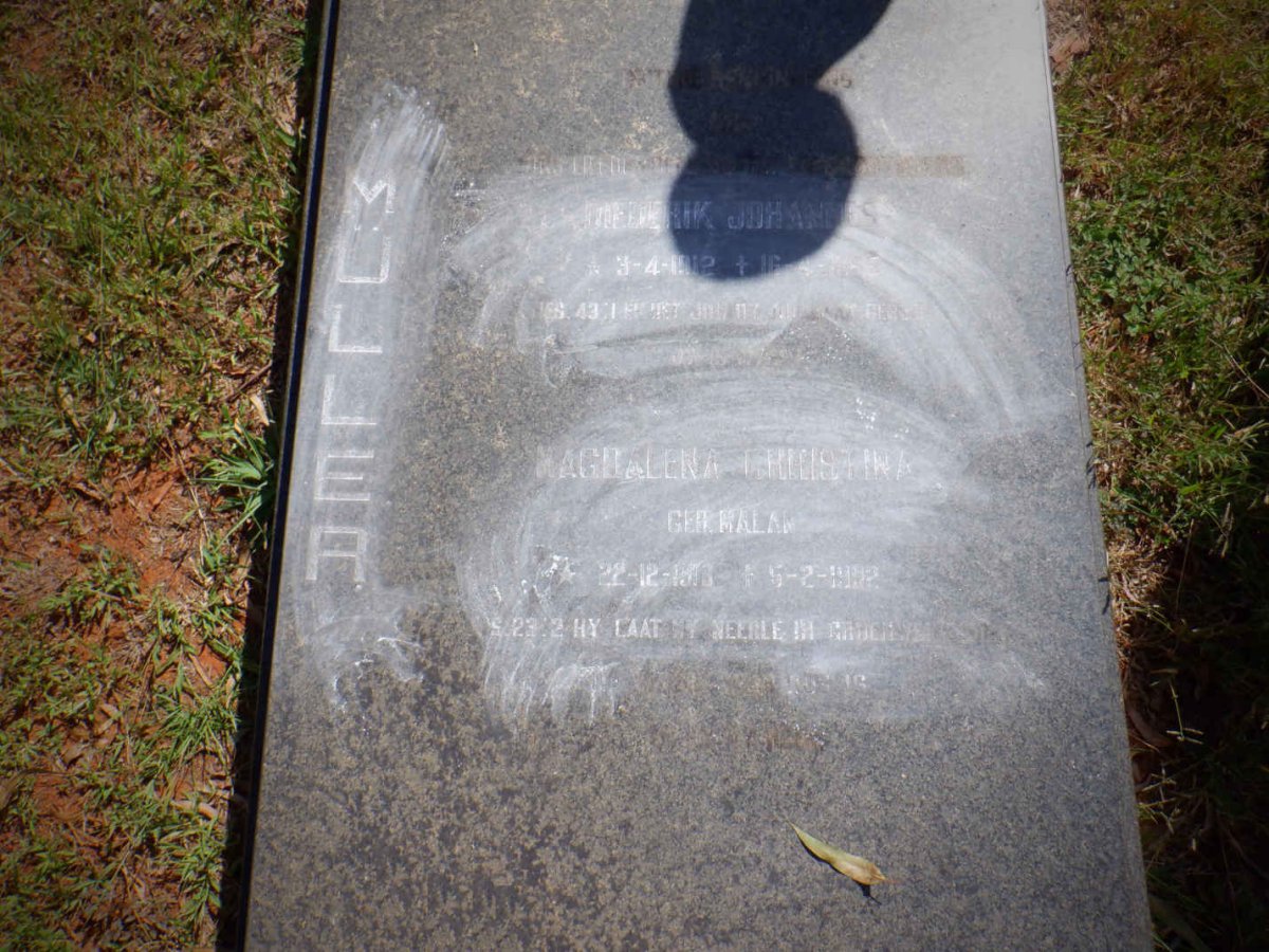 MÜLLER Hendrik Johannes 1912-1985 &amp; Magdalena Christina MALAN 1918-1992